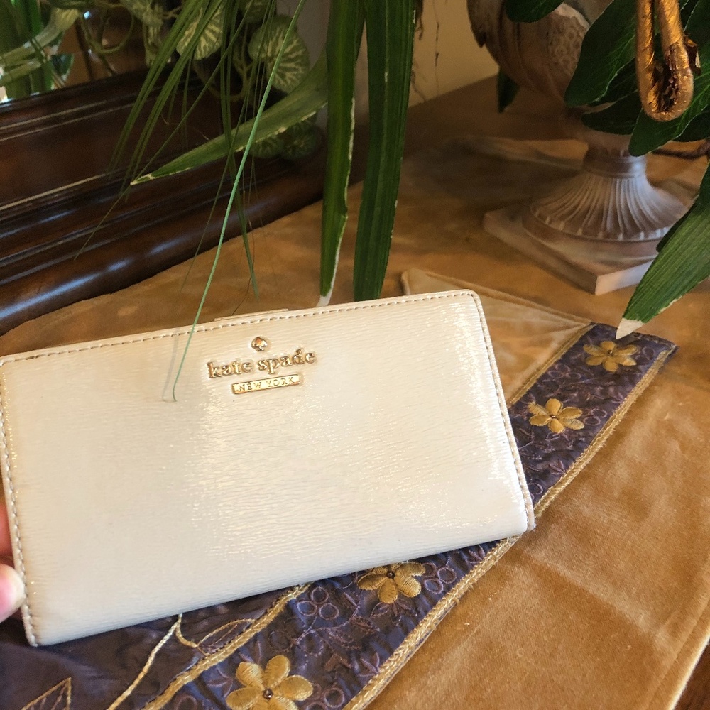 Kate Spade Stacy Cedar Street Pebble Wallet